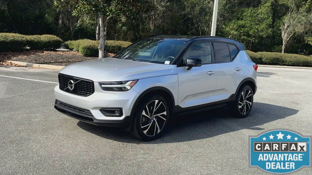 Used 2019 Volvo XC40 T5 R-Design image 4