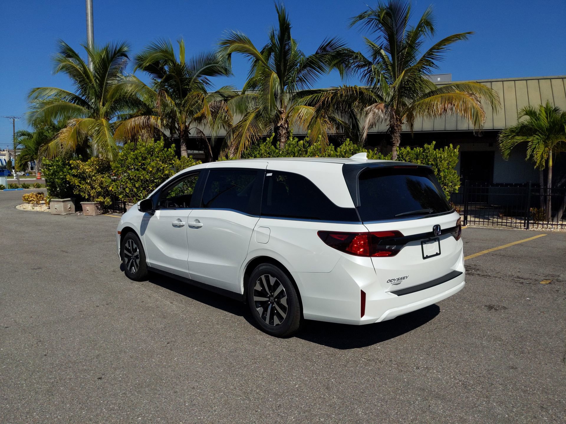 New 2026 Honda Odyssey EX-L image 8