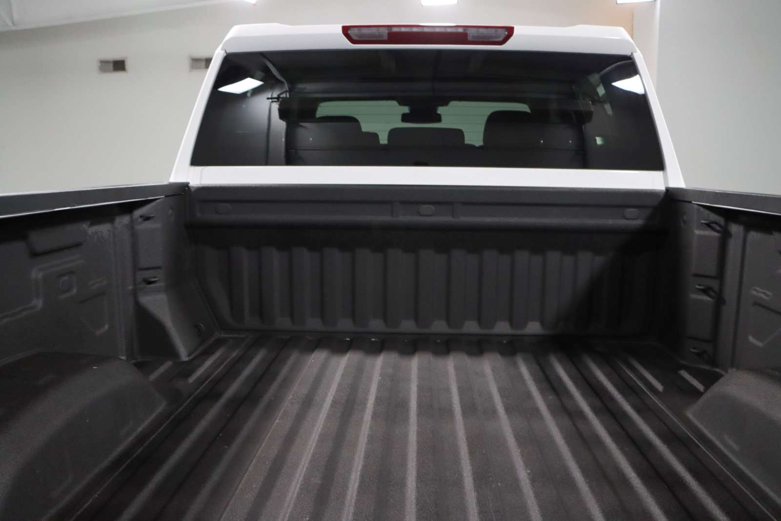 Used 2025 Chevrolet Silverado 2500 Custom w/ Custom Value Package AWD/4WD image 29