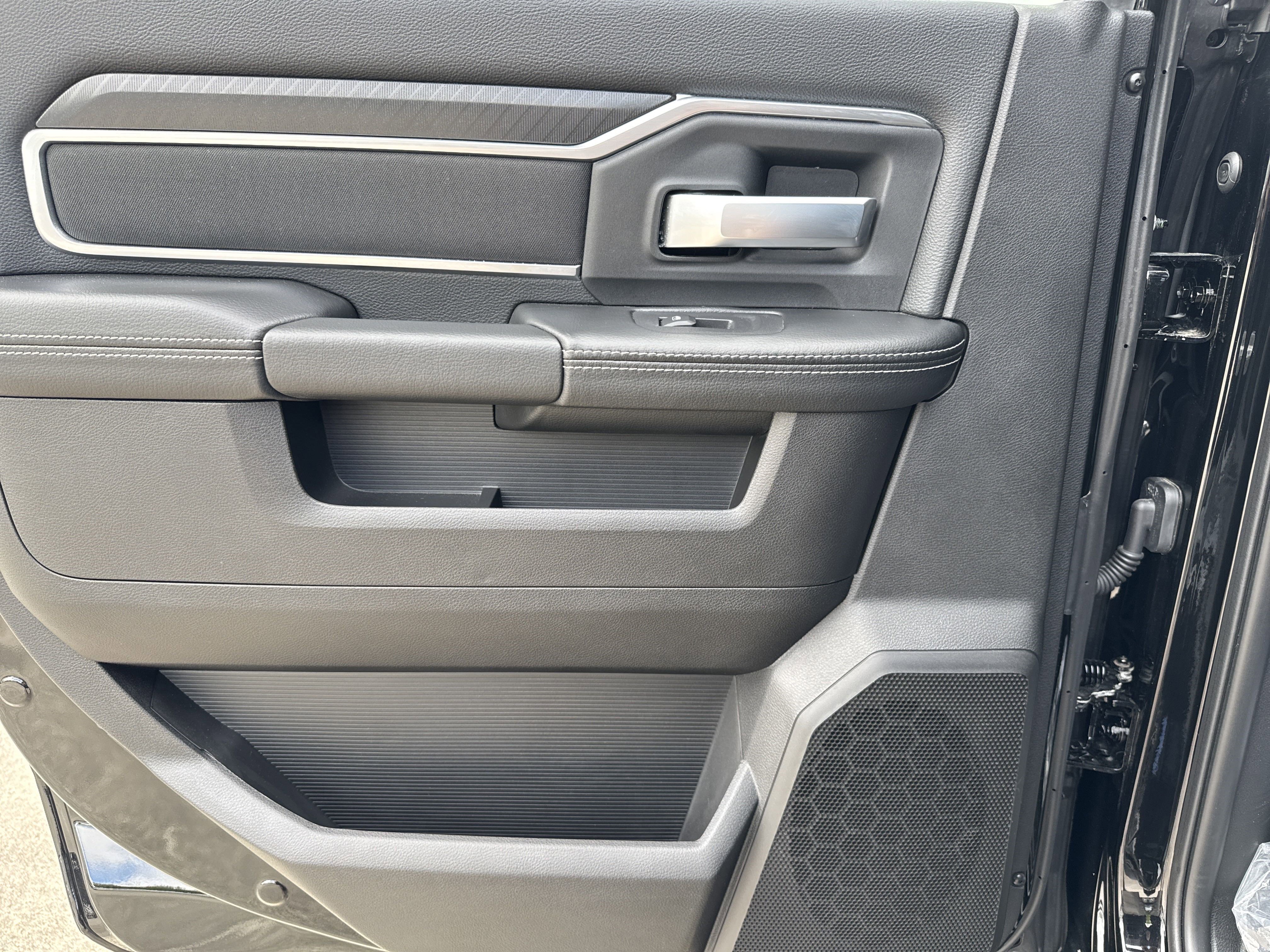 New 2025 RAM 2500 Big Horn image 21