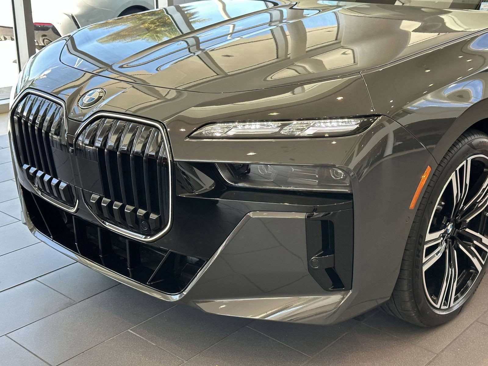New 2026 BMW 760i xDrive w/ Executive Package AWD/4WD image 6