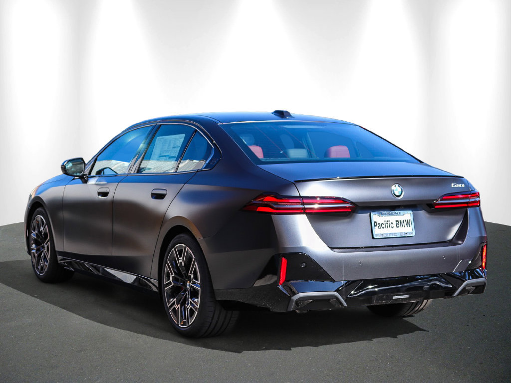 New 2027 BMW 530i w/ M Sport Package RWD image 4