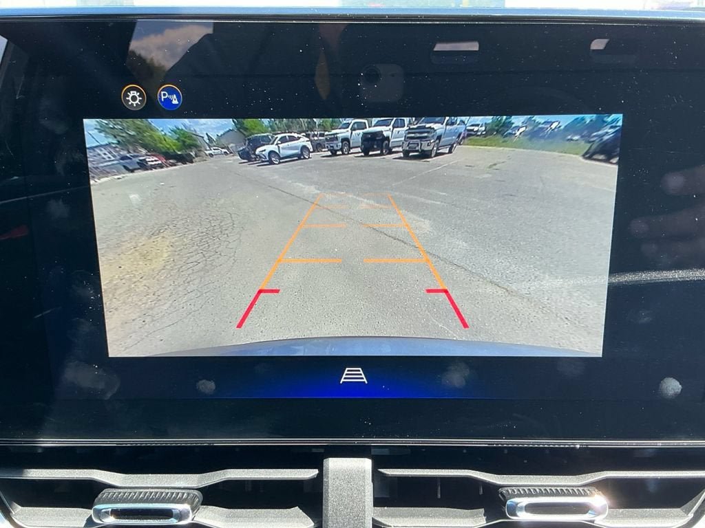 Used 2025 Chevrolet Equinox LT FWD image 19