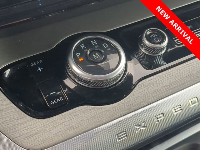 Used 2025 Ford Expedition Max Platinum AWD/4WD image 12