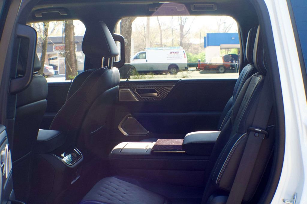 Used 2026 INFINITI QX80 Autograph w/ Premium Cargo Package image 50