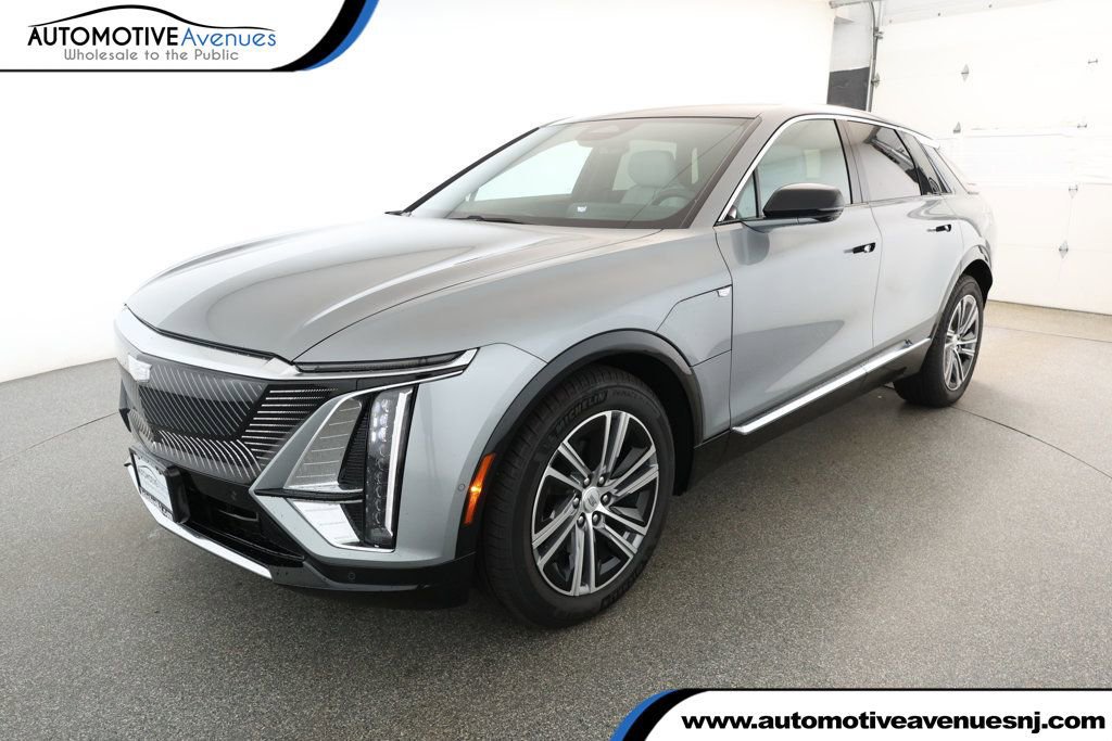 Used 2024 Cadillac Lyriq Luxury