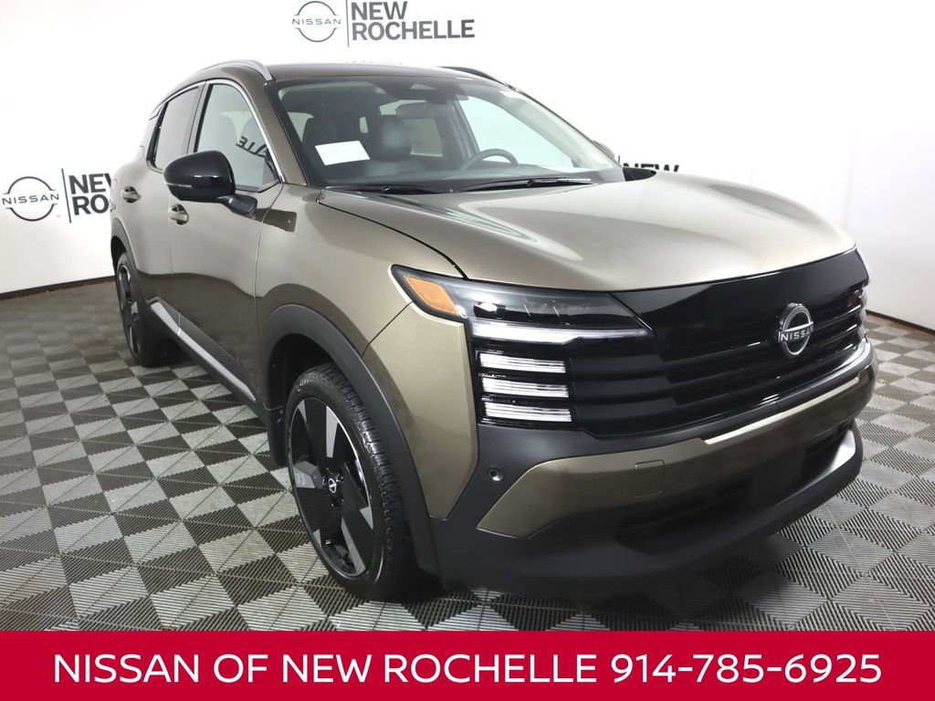 New 2026 Nissan Kicks SR w/ Cold Weather Package