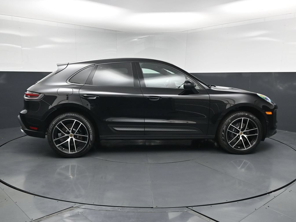 New 2026 Porsche Macan AWD/4WD image 11