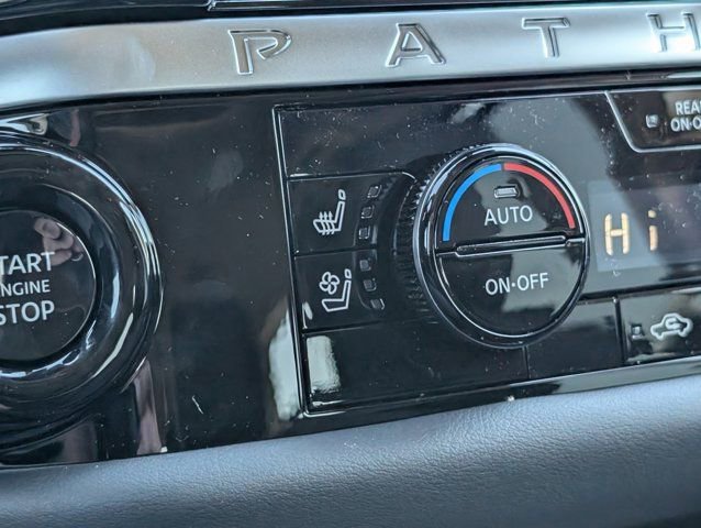 New 2026 Nissan Pathfinder Platinum image 15