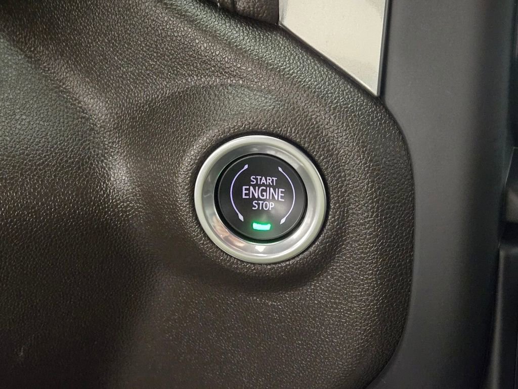 Used 2022 Chevrolet Silverado 1500 LTZ w/ Safety Package II image 34