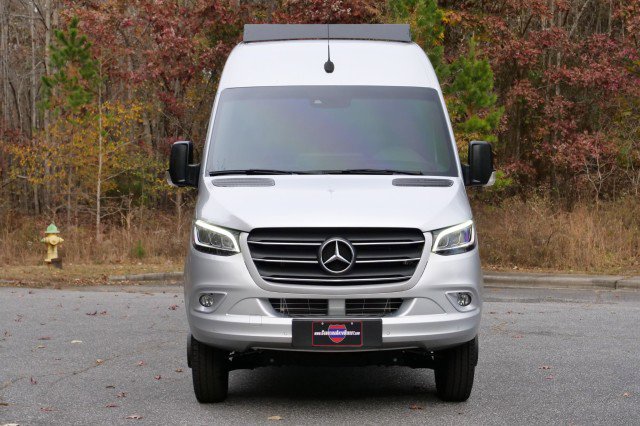 Used 2023 Mercedes-Benz Sprinter 3500 w/ Parking Package image 5
