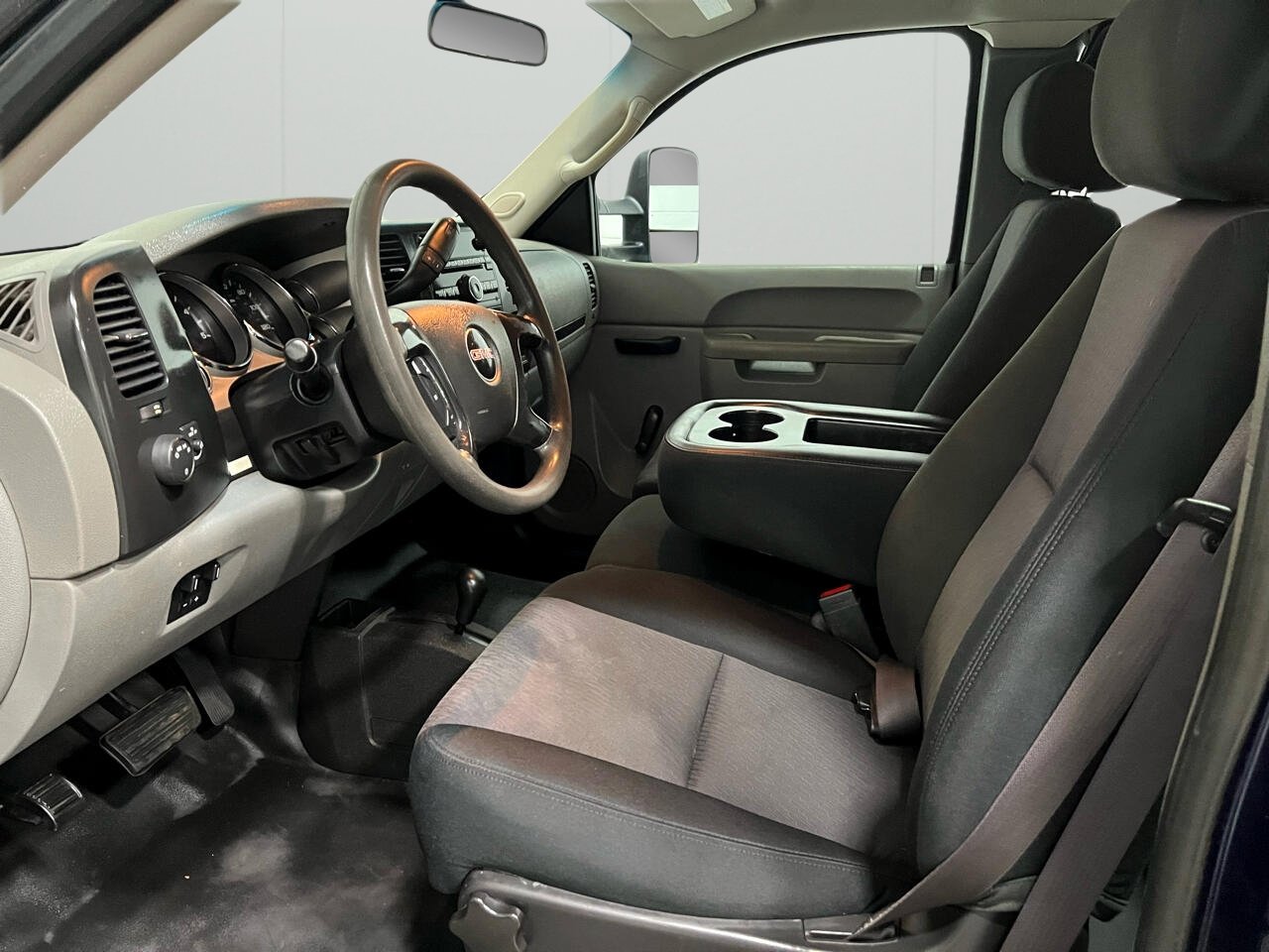 Used 2012 GMC Sierra 3500 W/T w/ Snow Plow Prep Package image 28