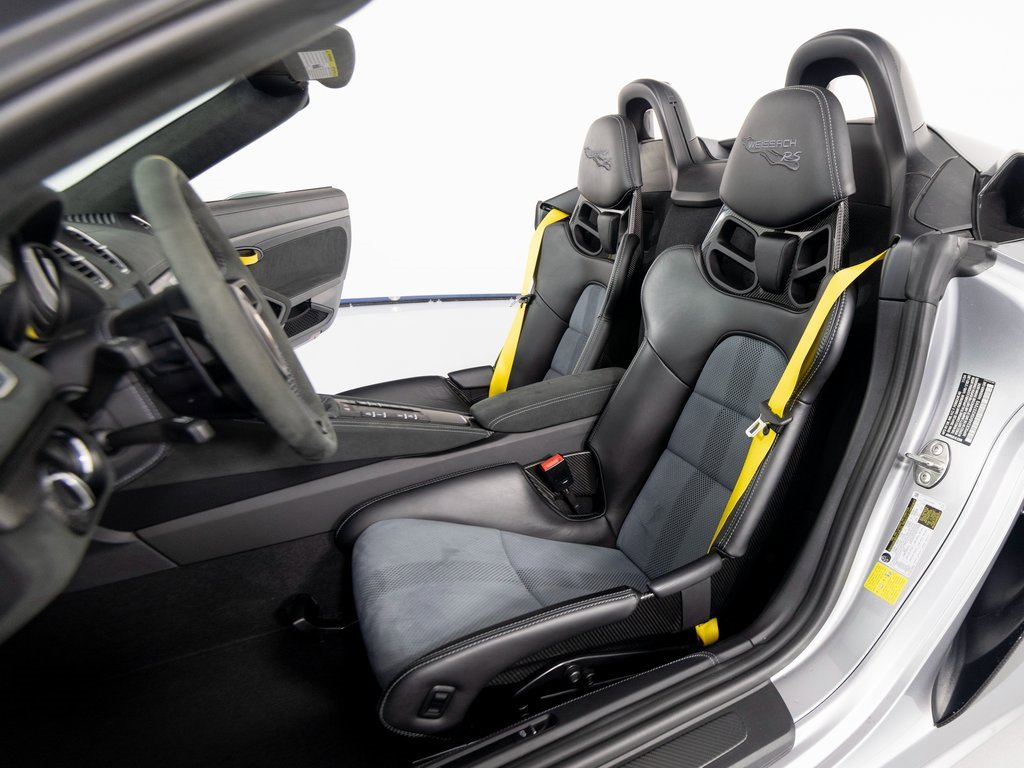 Certified 2025 Porsche 718 Boxster Spyder RS image 5