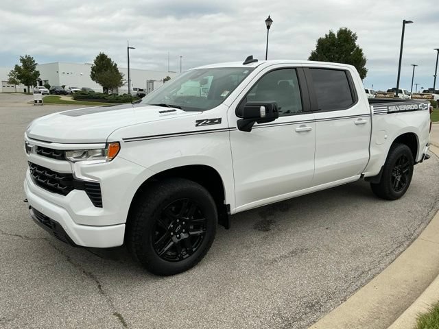 Used 2024 Chevrolet Silverado 1500 RST w/ RST All Star Premium Package AWD/4WD image 3