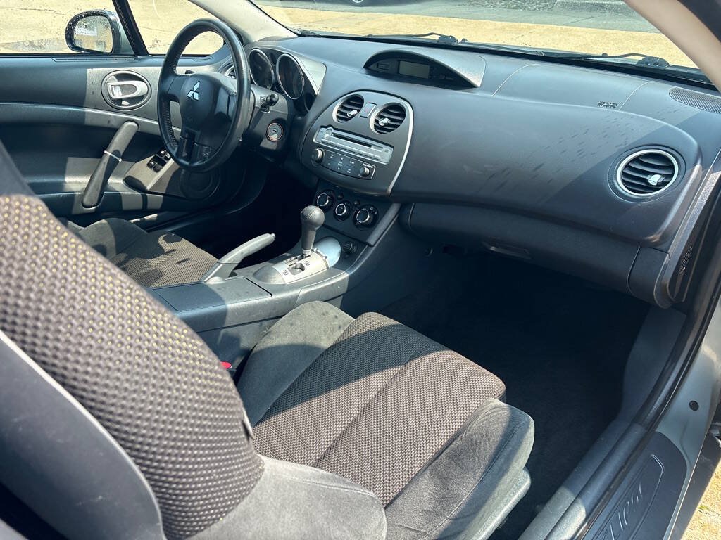 Used 2008 Mitsubishi Eclipse GS FWD image 10