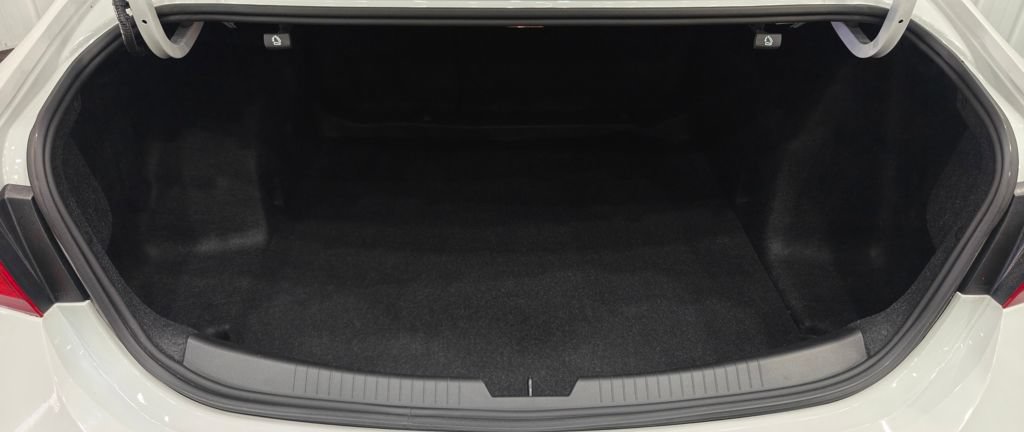 Used 2020 Chevrolet Malibu LS w/ Driver Confidence Package II FWD image 24