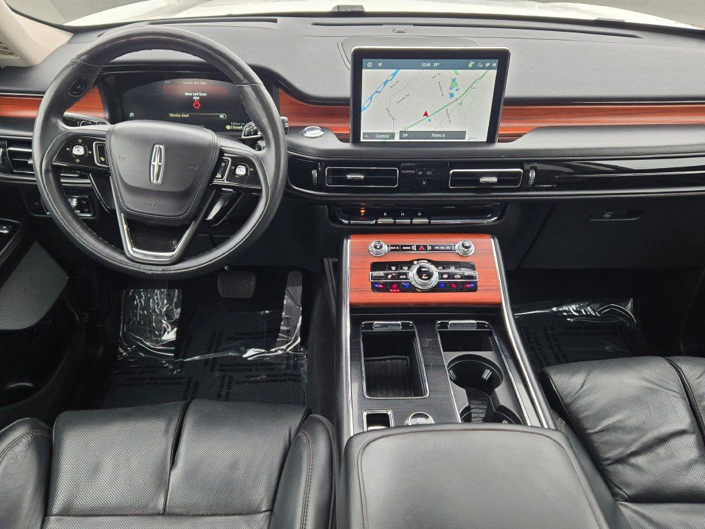 Used 2023 Lincoln Aviator Reserve w/ Equipment Group 201A image 21