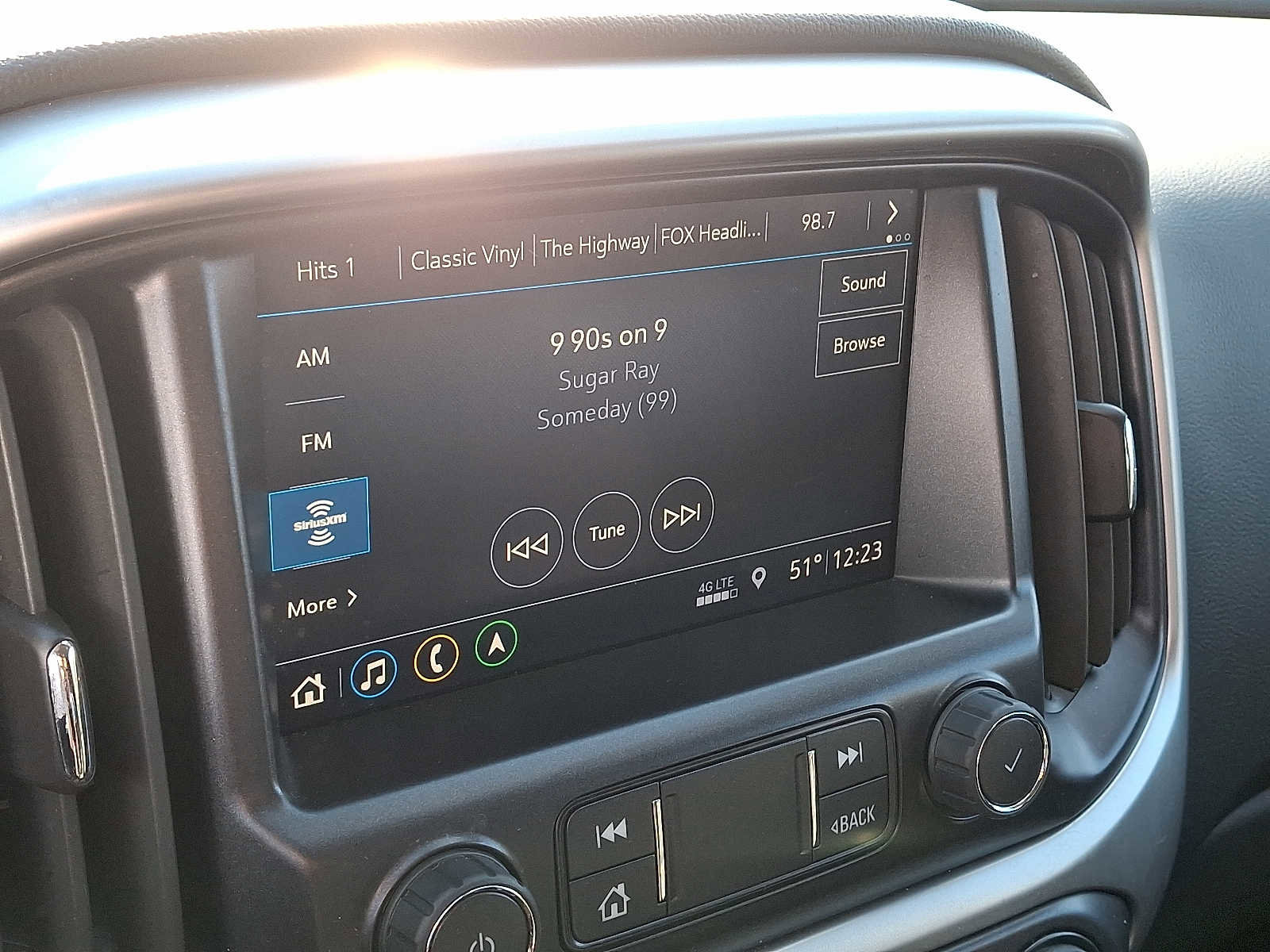 Certified 2022 Chevrolet Colorado LT w/ LT Convenience Package image 17