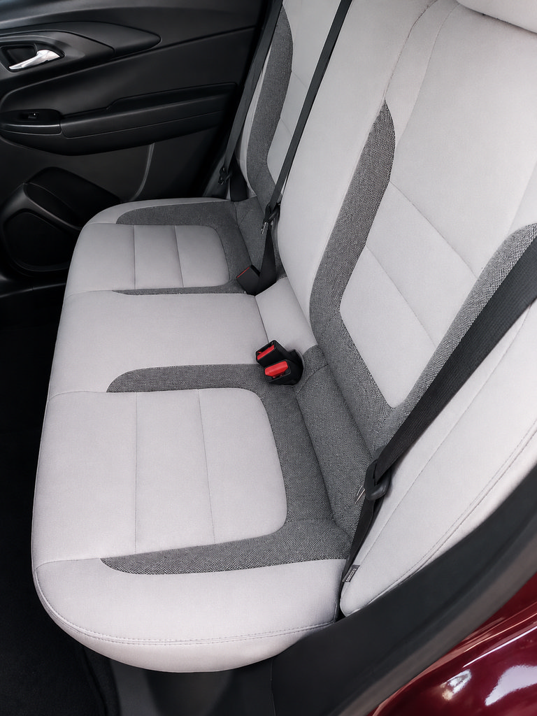Used 2025 Chevrolet TrailBlazer LT FWD image 7
