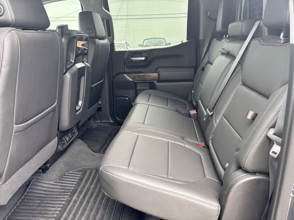 Used 2022 Chevrolet Silverado 1500 LT w/ Z71 Off-Road Package image 8