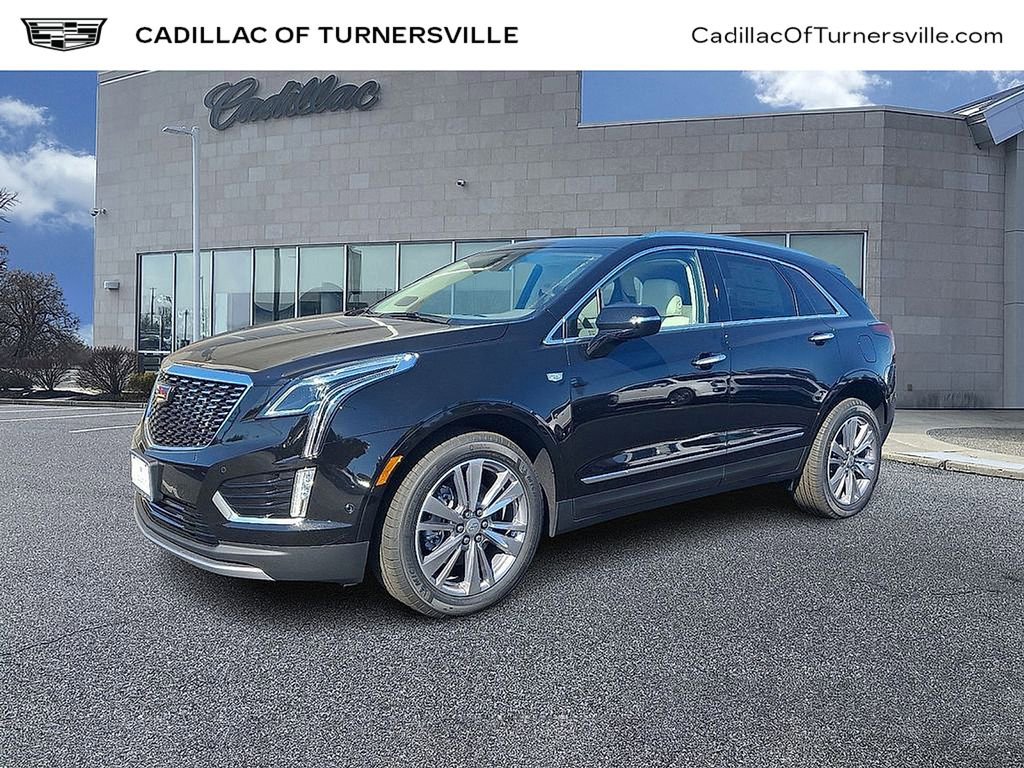 New 2025 Cadillac XT5 Premium Luxury w/ Technology Package