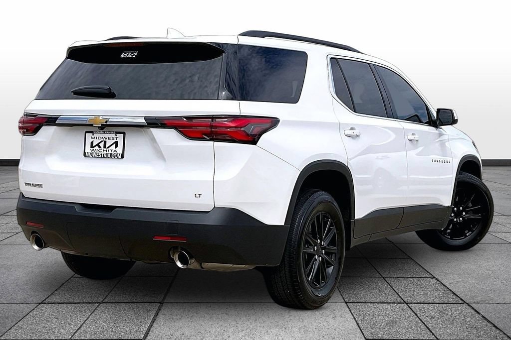 Used 2023 Chevrolet Traverse LT FWD image 13