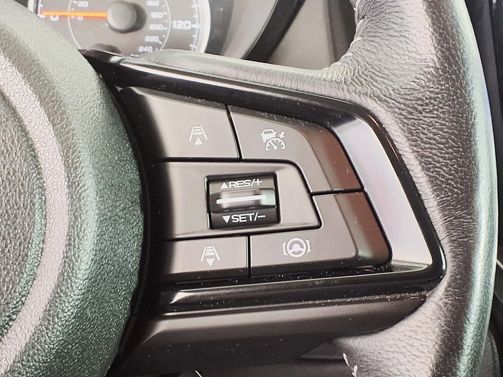 Used 2022 Subaru Ascent Onyx Edition AWD/4WD image 16