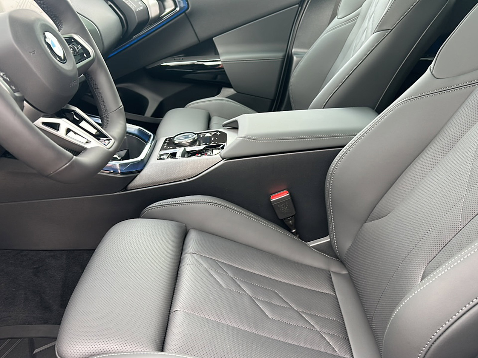 New 2026 BMW X3 xDrive30 w/ Premium Package image 10