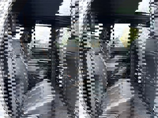 Used 2021 Ford Expedition XLT image 19