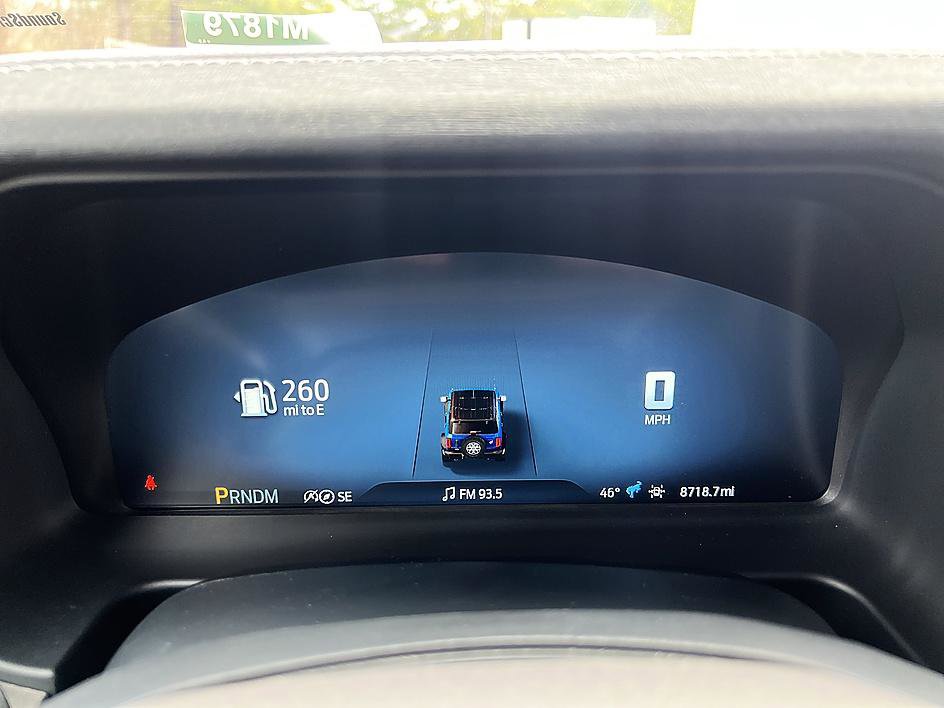 Used 2025 Ford Bronco Outer Banks image 15