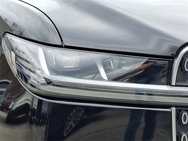 Used 2025 Lincoln Navigator Reserve image 9