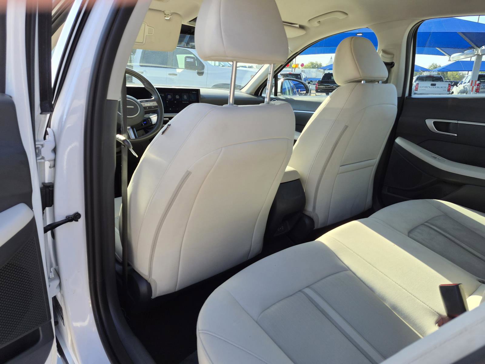 Used 2026 Hyundai Sonata SEL FWD image 3