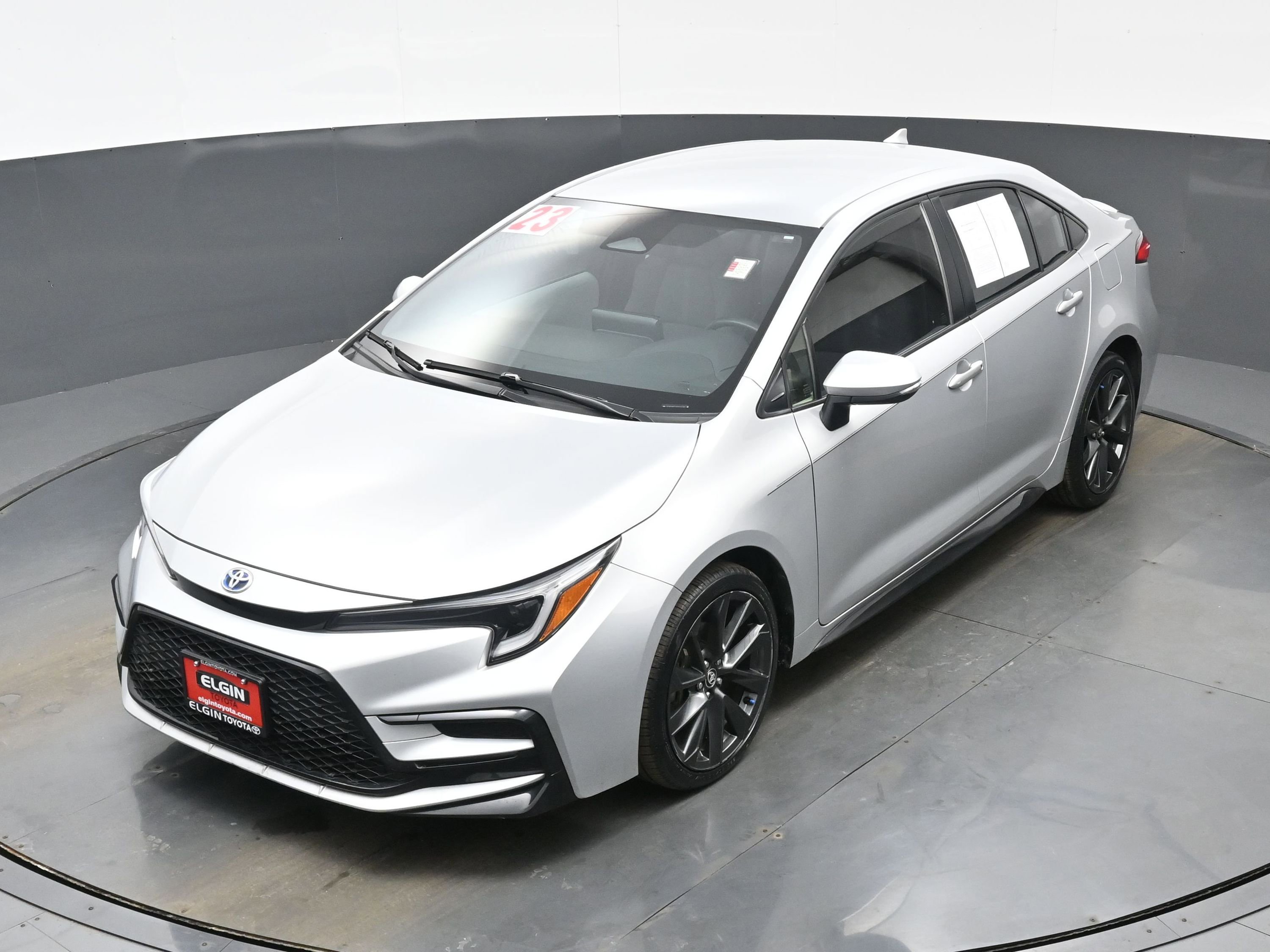 Used 2023 Toyota Corolla SE image 35