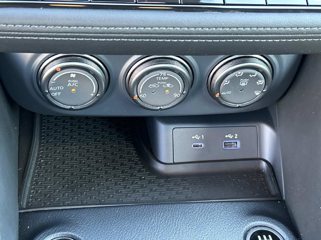 Used 2024 Nissan Z Performance w/ Floor Mat Package RWD image 32