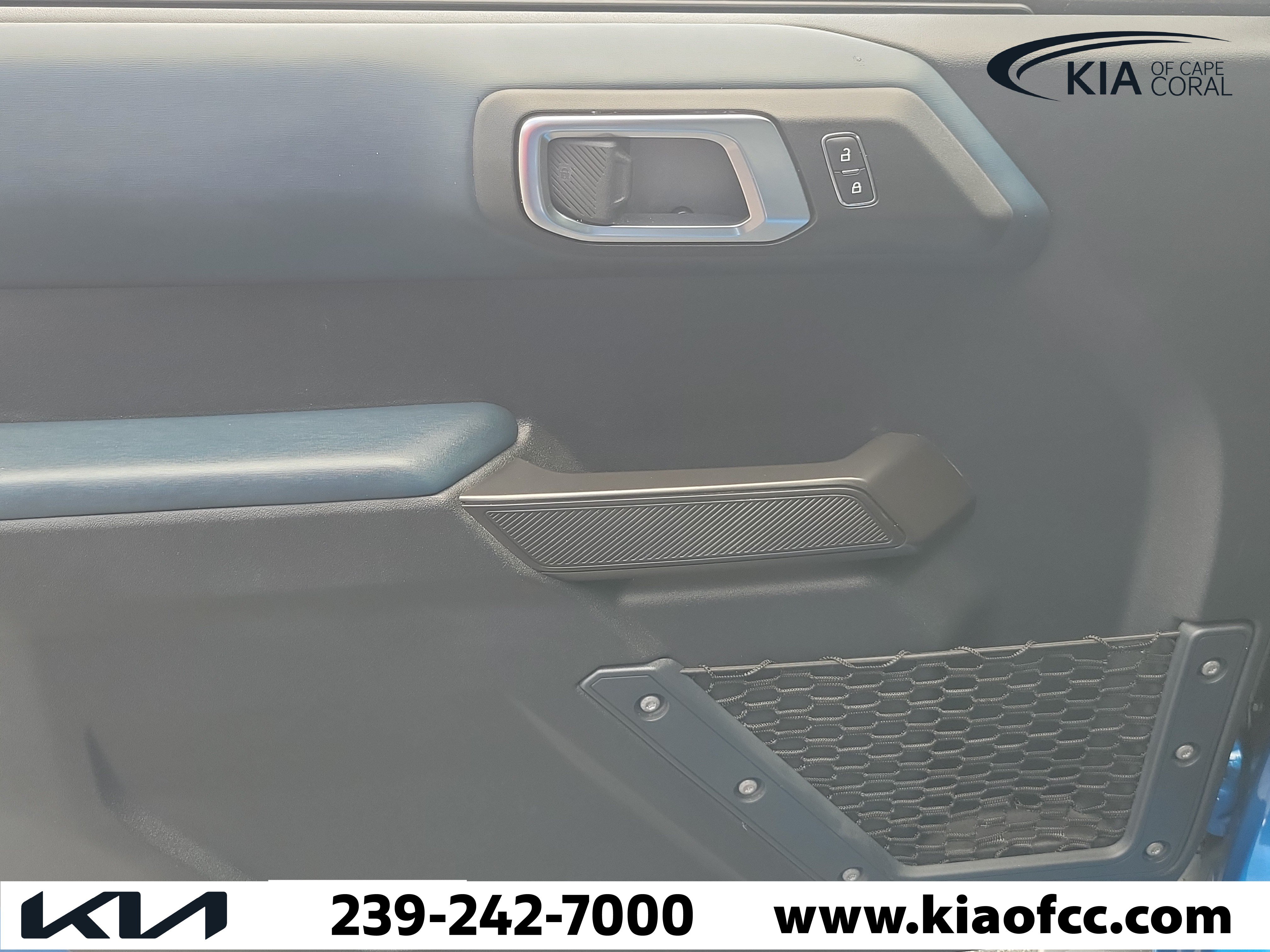 Used 2024 Ford Bronco Outer Banks AWD/4WD image 23