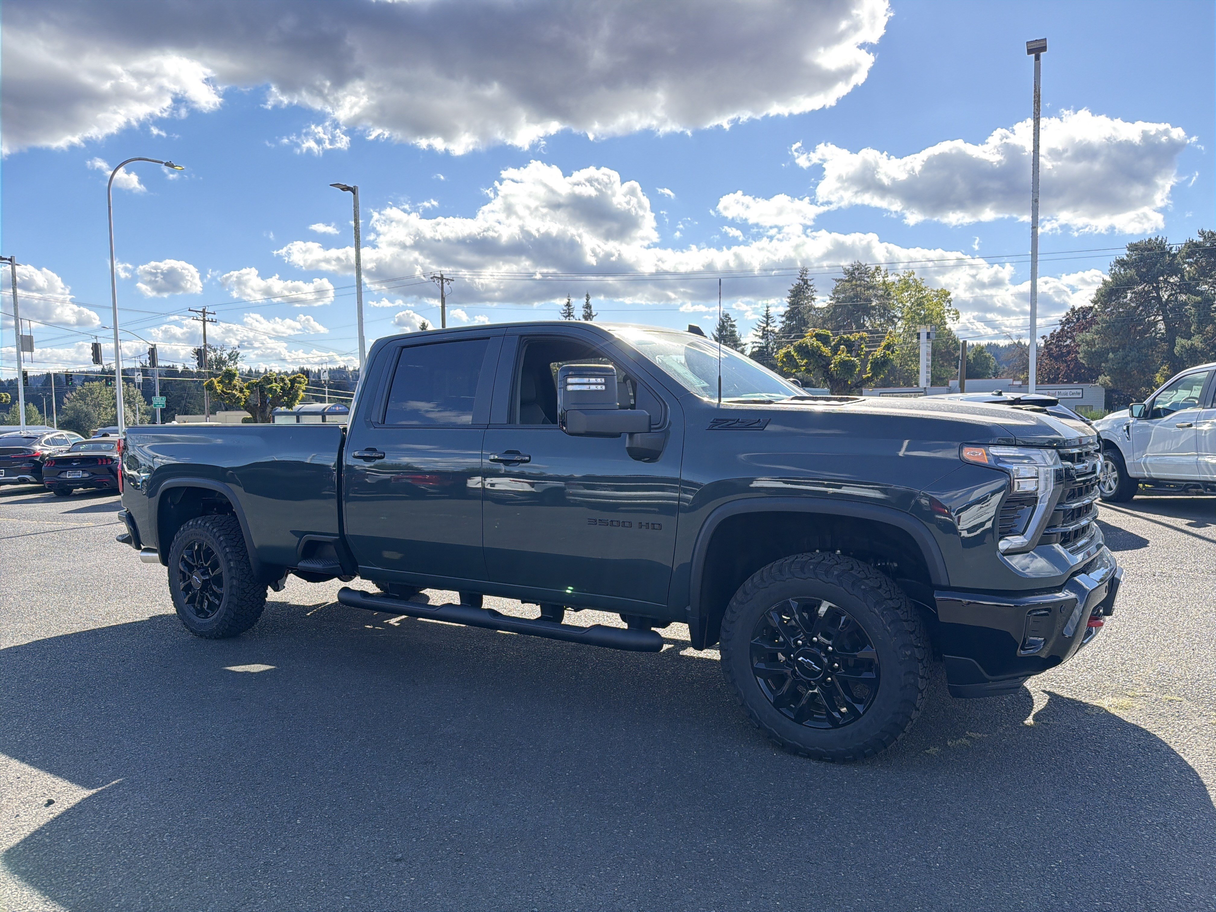 New 2026 Chevrolet Silverado 3500 LT w/ Trail Boss Package AWD/4WD image 7