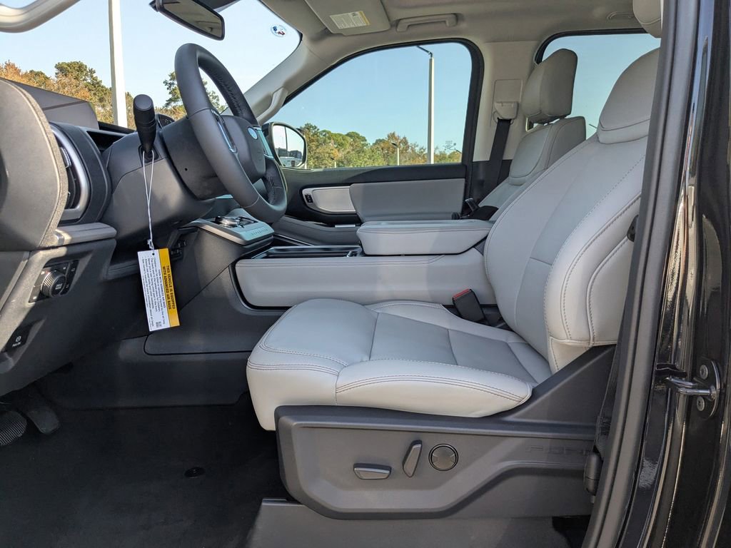 New 2025 Ford Expedition Max Active AWD/4WD image 14