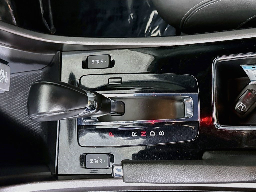 Used 2016 Honda Accord EX-L image 19