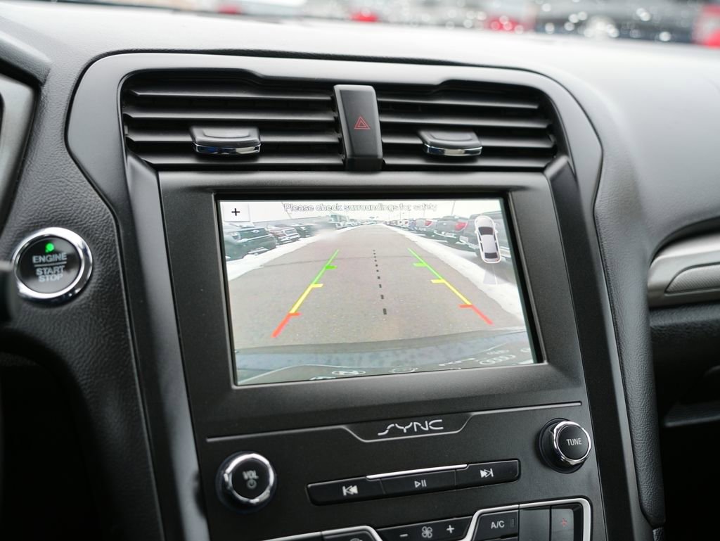 Used 2019 Ford Fusion SE w/ Equipment Group 151A image 14