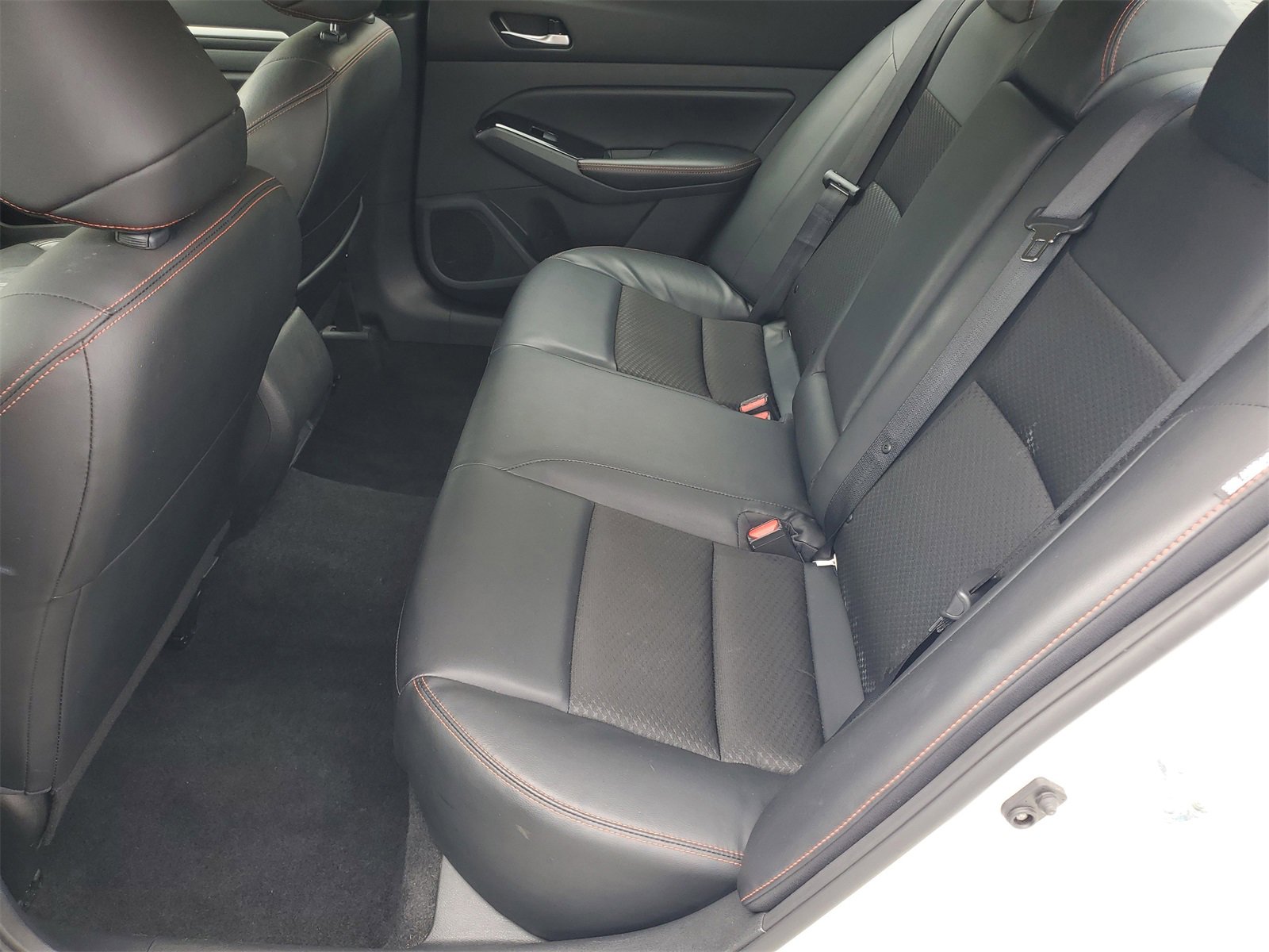 Used 2024 Nissan Altima 2.5 SR image 21