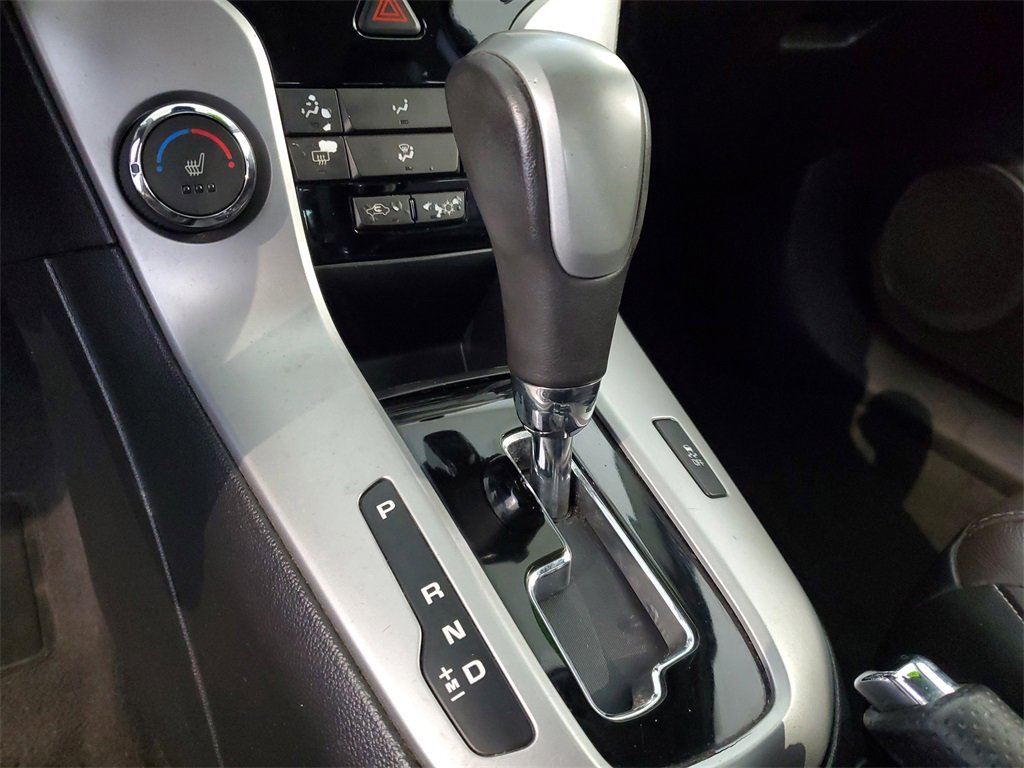 Used 2015 Chevrolet Cruze LT w/ RS Package image 22