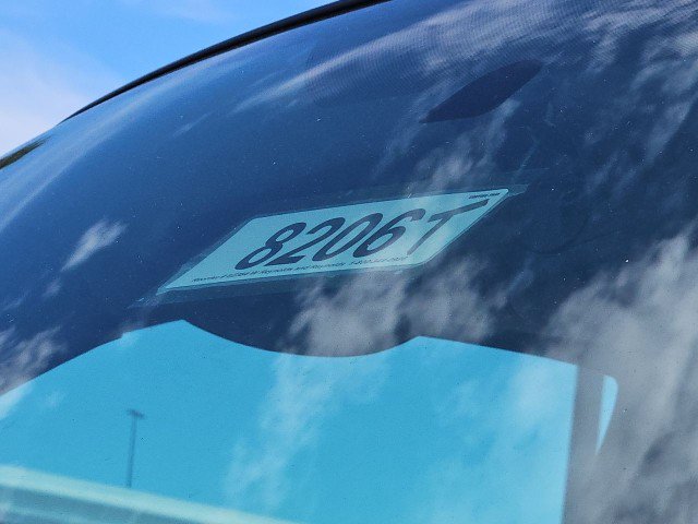 Used 2016 Chevrolet Express 2500 RWD image 31