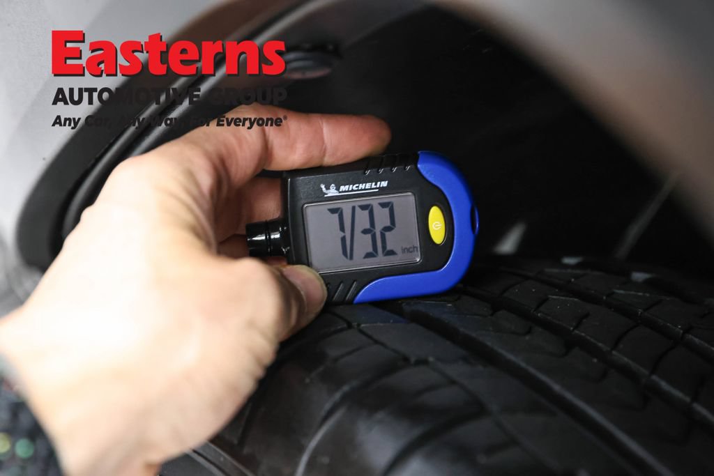 Used 2023 Jeep Renegade Limited AWD/4WD image 27