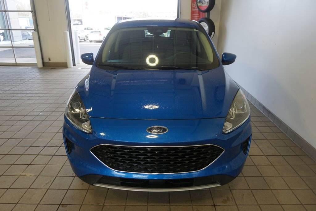 Used 2020 Ford Escape SE image 13