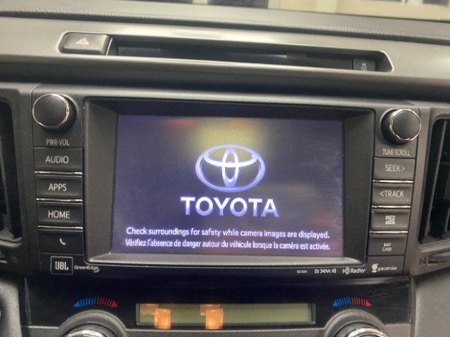 Used 2016 Toyota RAV4 SE FWD image 27