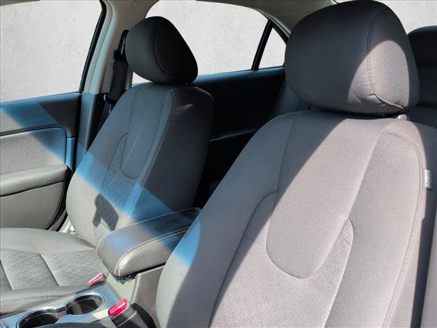 Used 2012 Ford Fusion SE FWD image 15