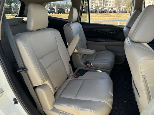 Used 2018 Honda Pilot Elite image 32