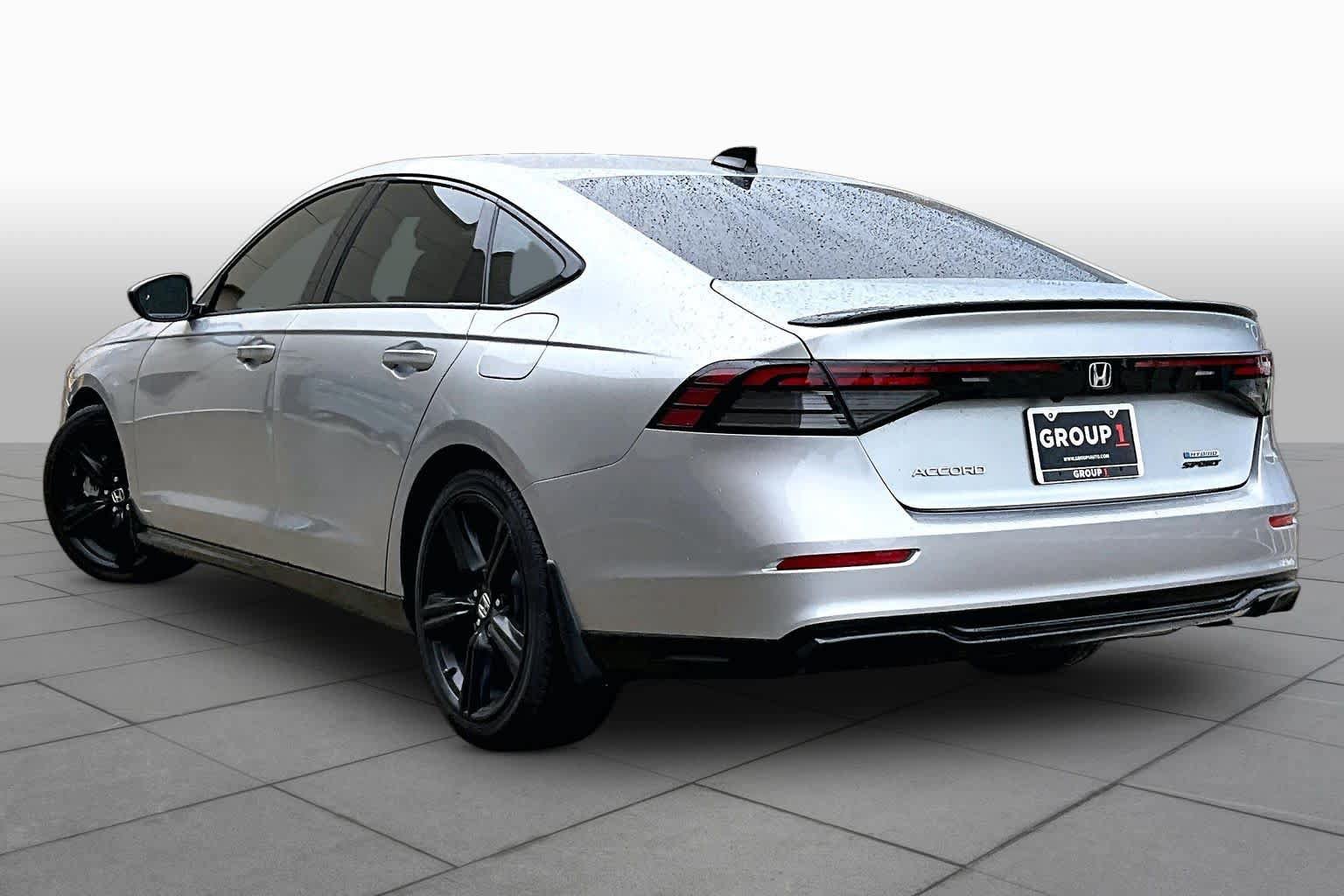 Used 2024 Honda Accord Sport image 12