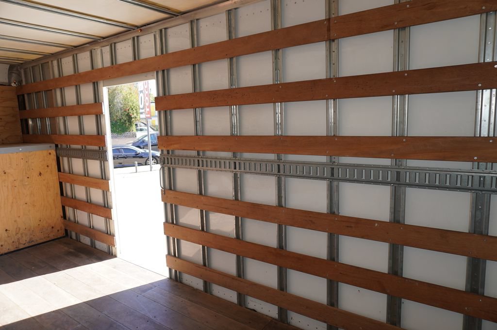 Used 2024 Ford E-450 and Econoline 450 Super Duty w/ Power Windows & Locks Group RWD image 23