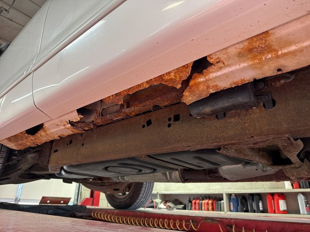 Used 2002 Ford Explorer XLS AWD/4WD image 33